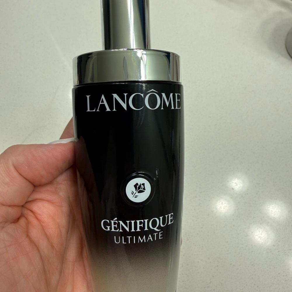 Génifique Ultimate Serum 3.8oz